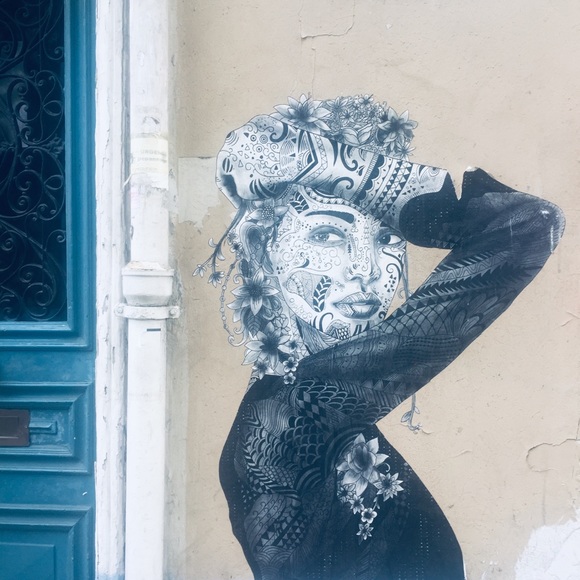 Meet your Posher, Linda - Picture 1 of 1